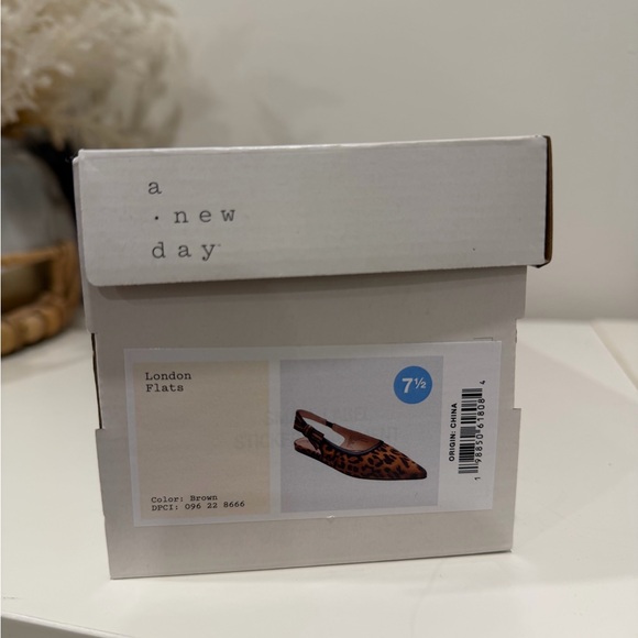 Leopard Animal Print London Slingback Flats with Bow size 7 1/2 NWT - Picture 5 of 5